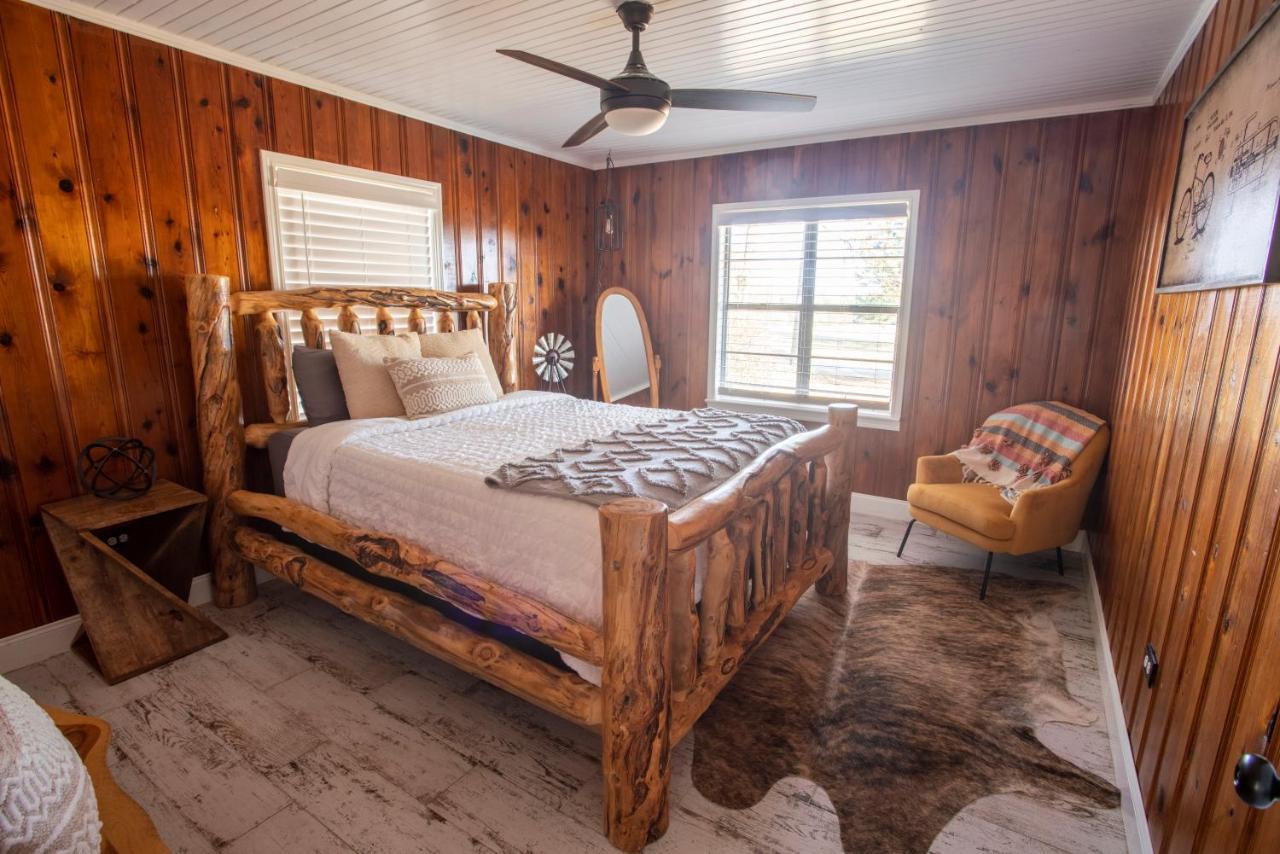 Nebo'S Foot, Hiking And Biking Escape With Game Shed Vila Dardanelle Exterior foto