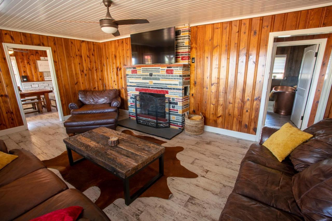 Nebo'S Foot, Hiking And Biking Escape With Game Shed Vila Dardanelle Exterior foto